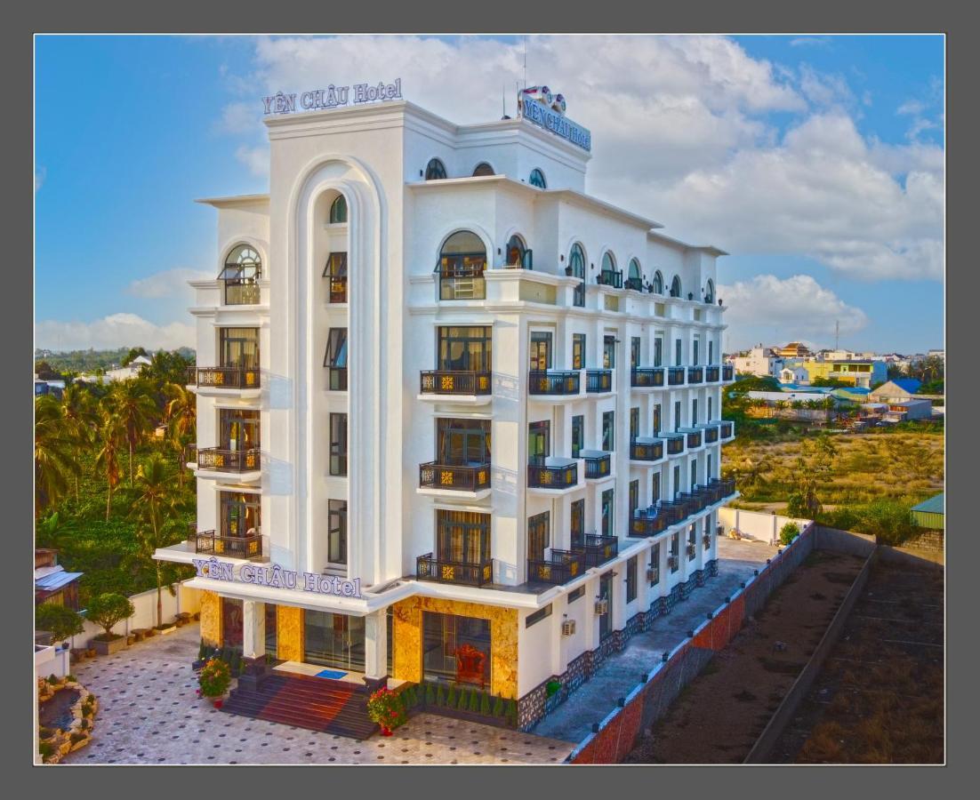 Khach San Yen Chau Hotel Чау Док Екстериор снимка
