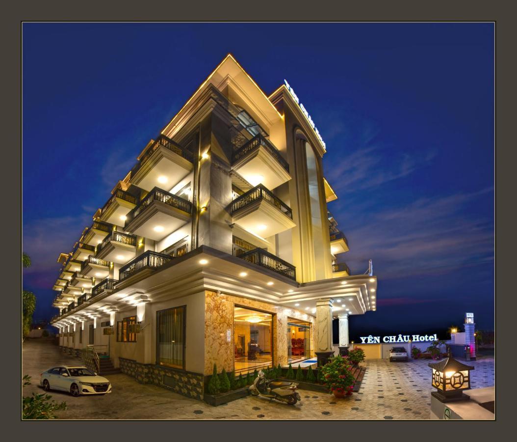 Khach San Yen Chau Hotel Чау Док Екстериор снимка