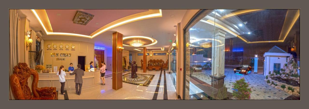 Khach San Yen Chau Hotel Чау Док Екстериор снимка